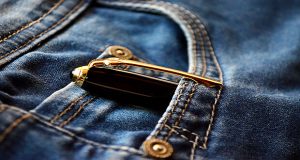 The Manly Essentials–Organize Your Pockets, Organize Your Day - Charles Foyle